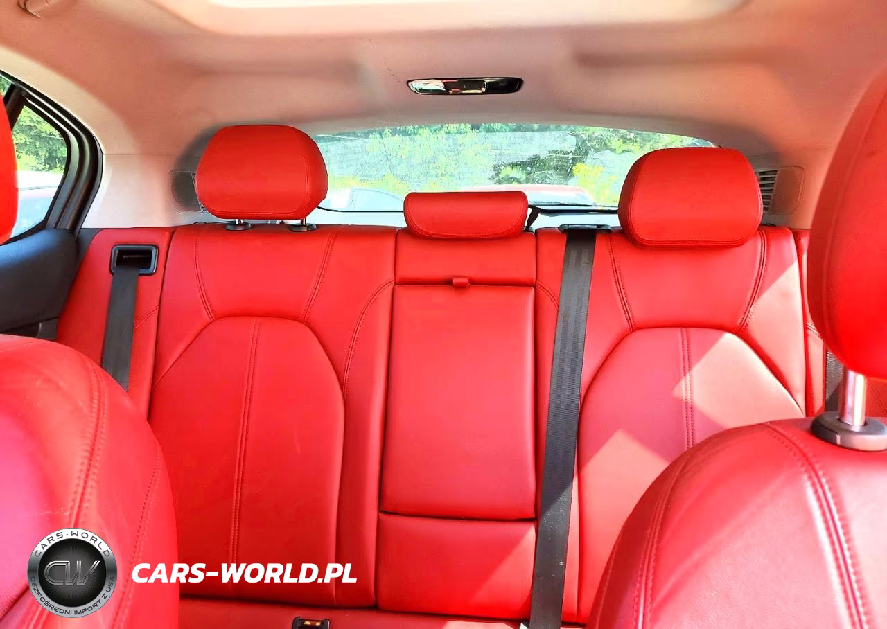 2020 Alfa Romeo Stelvio VIN:ZASPAJAN3L7C86554 - 10