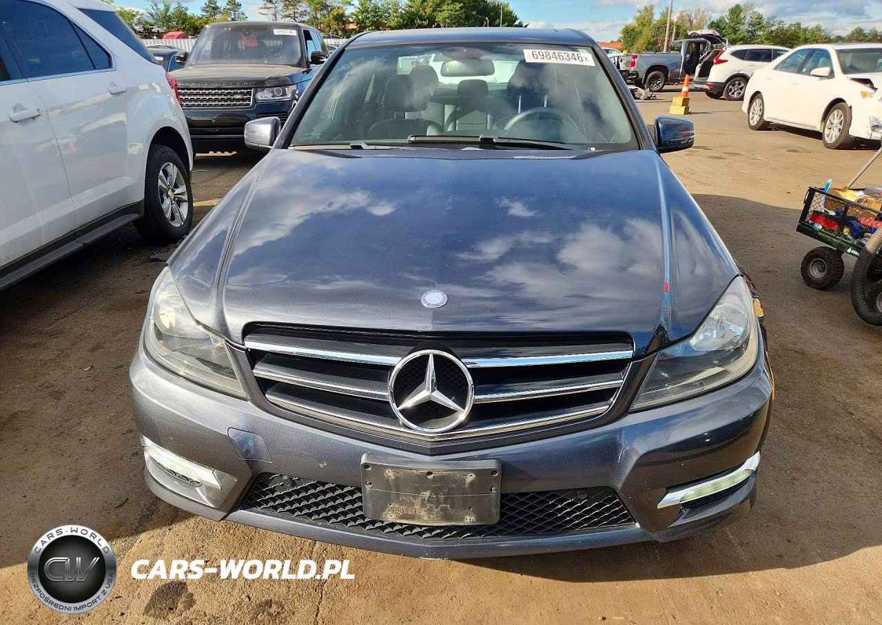2014 Mercedes-Benz C 300 4Matic VIN:WDDGF8AB7EG208568 - 5