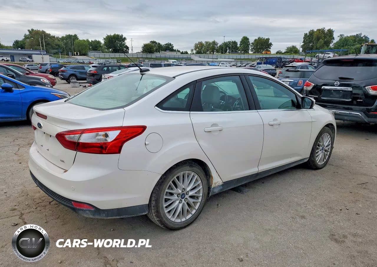2012 Ford Focus Sel VIN:1FAHP3H29CL278264 - 3