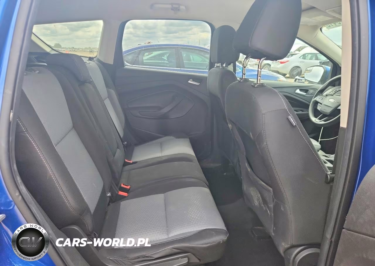 2017 Ford Escape Se VIN:1FMCU0GD0HUD94917 - 10
