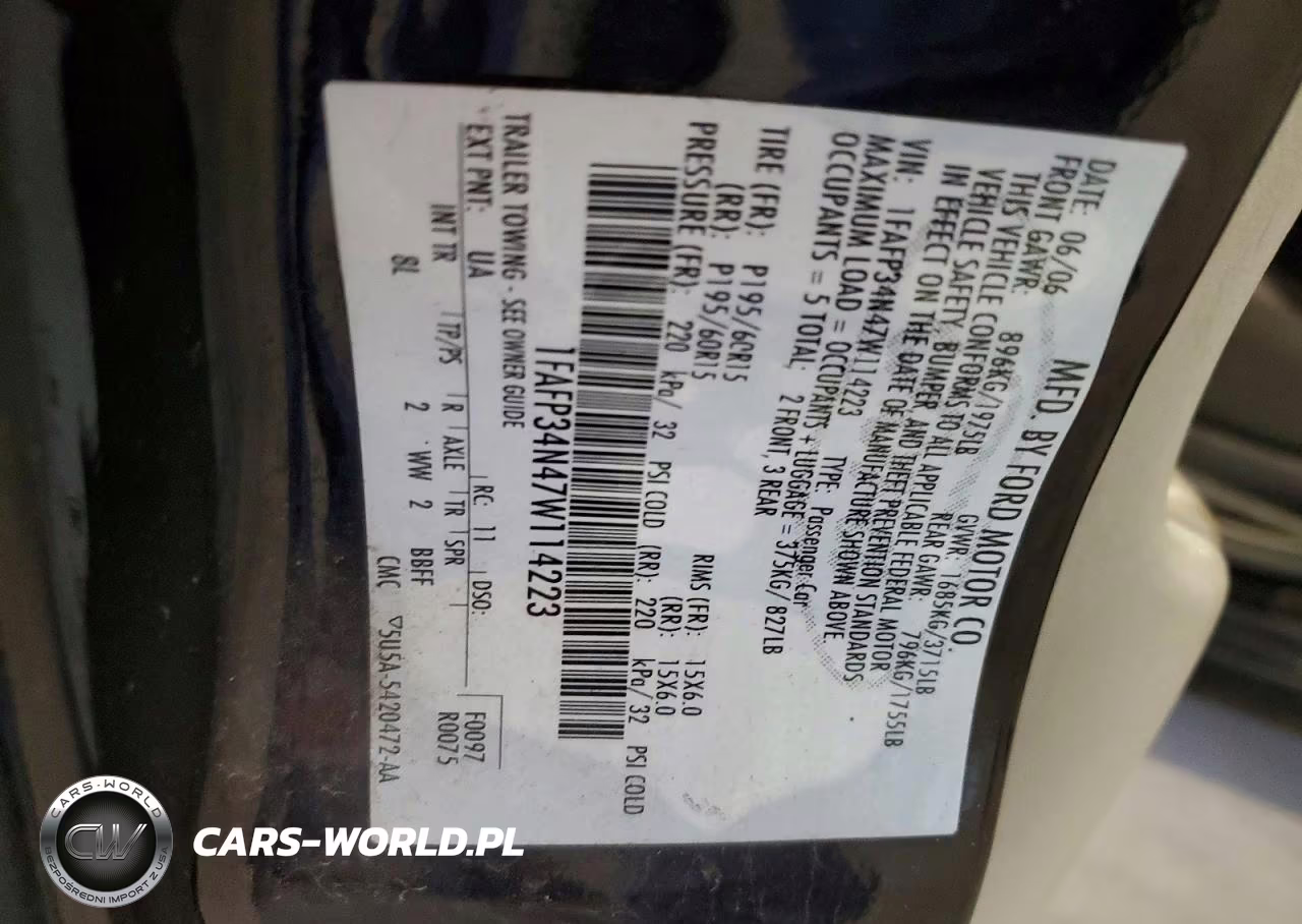 2007 Ford Focus Zx4 VIN:1FAFP34N47W114223 - 12