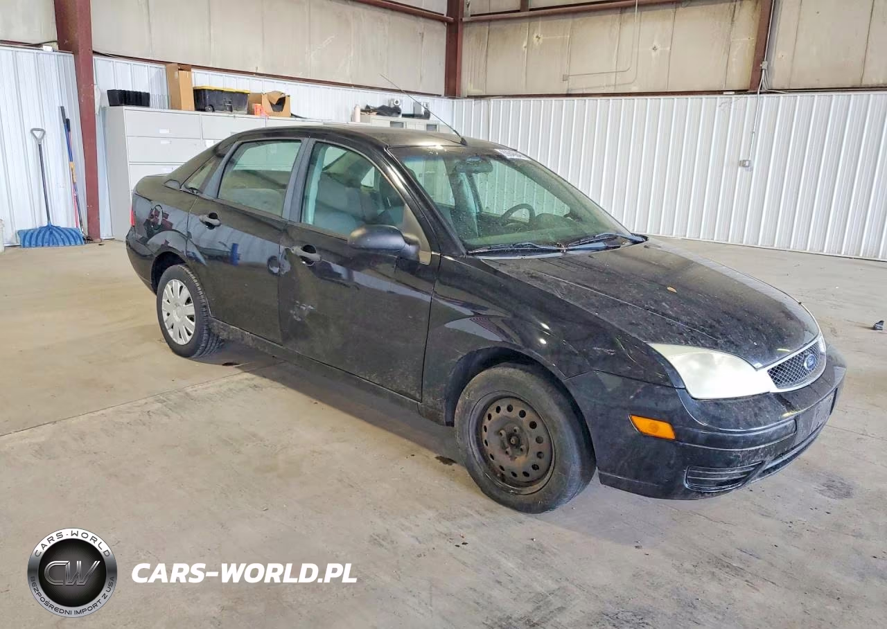 2007 Ford Focus Zx4 VIN:1FAFP34N47W114223 - 4