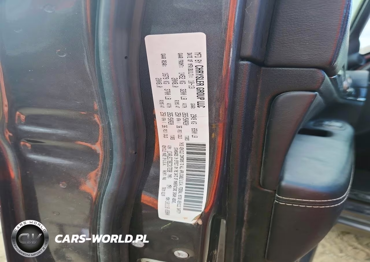 2014 Jeep Grand Cherokee Overland VIN:1C4RJECT9EC317238 - 13