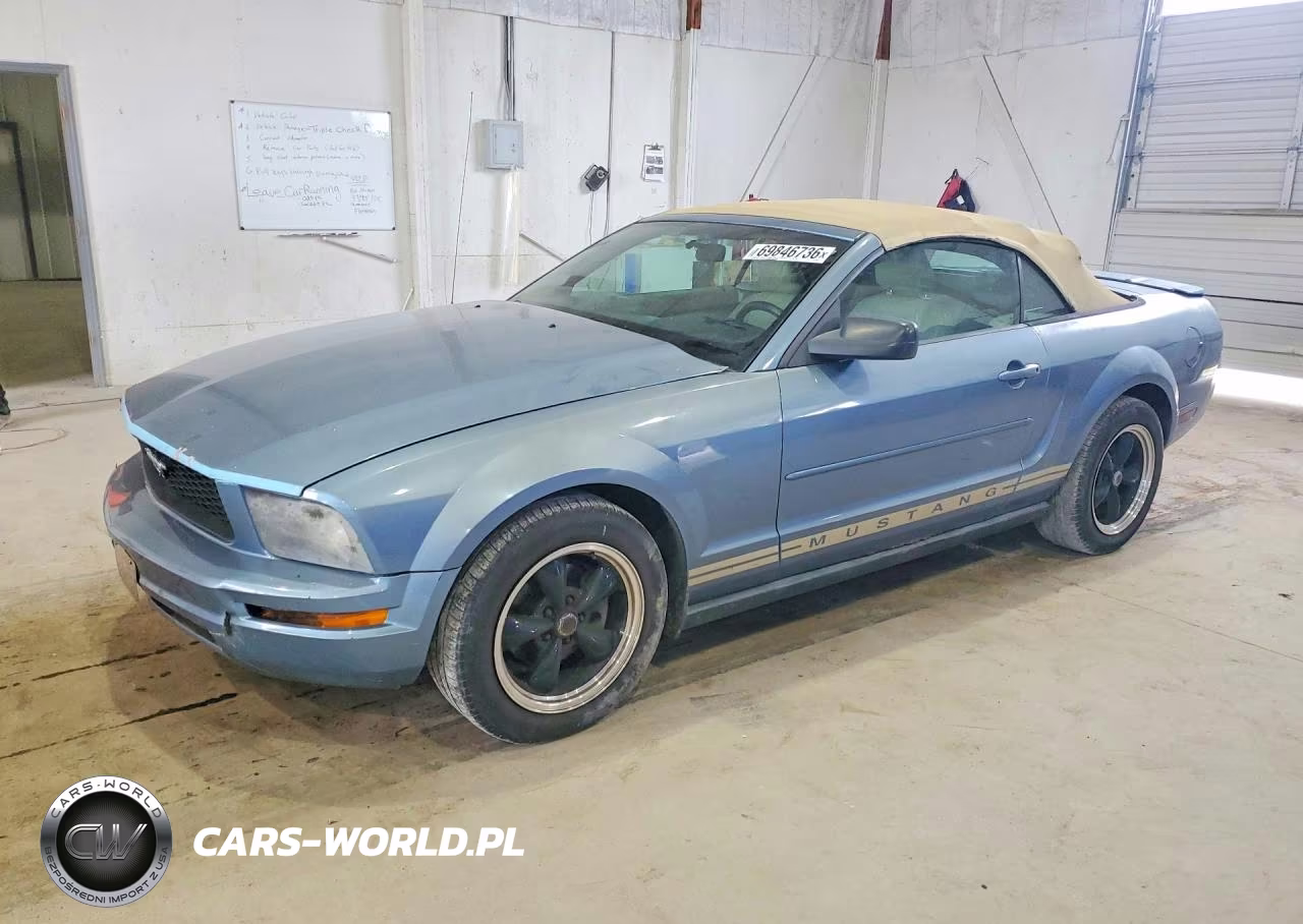 2007 Ford Mustang VIN:1ZVFT84N075310813 - 1