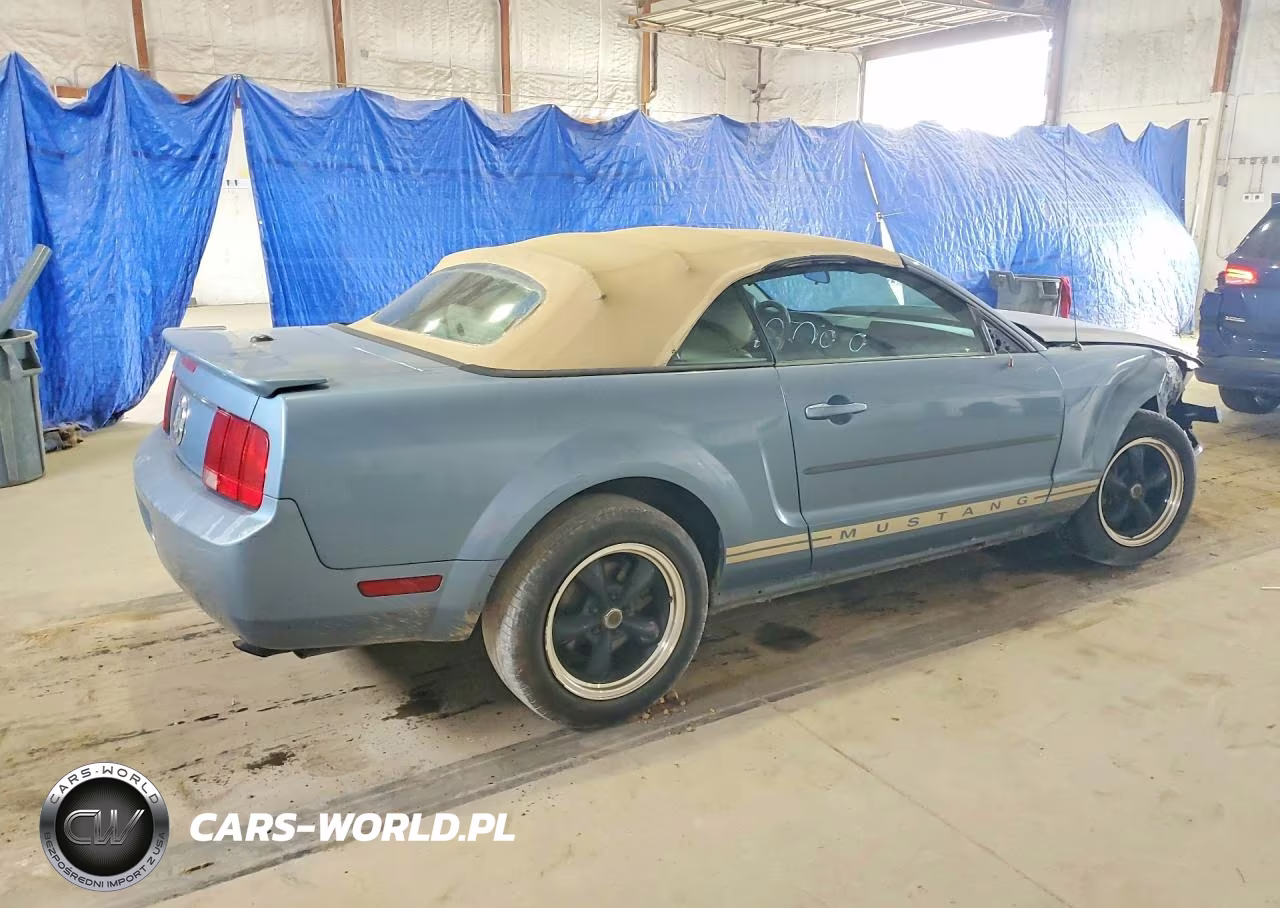 2007 Ford Mustang VIN:1ZVFT84N075310813 - 3
