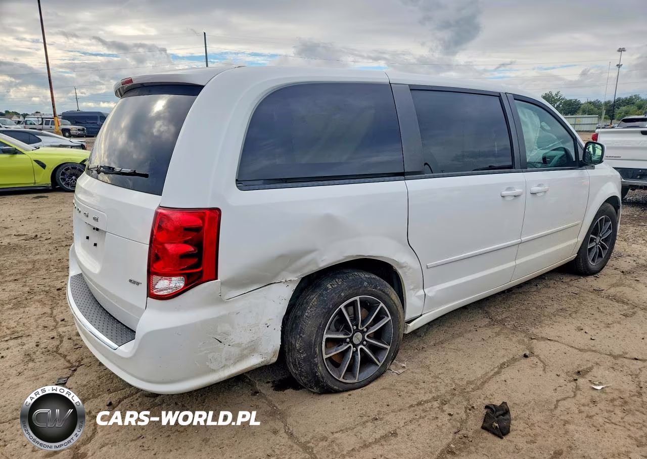 2017 Dodge Grand Caravan Gt VIN:2C4RDGEG4HR575360 - 3