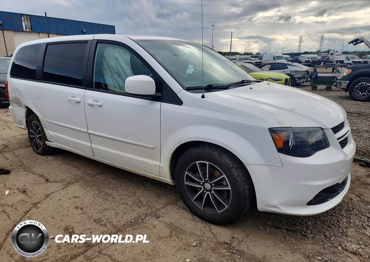 2017 Dodge Grand Caravan Gt VIN:2C4RDGEG4HR575360 - 4