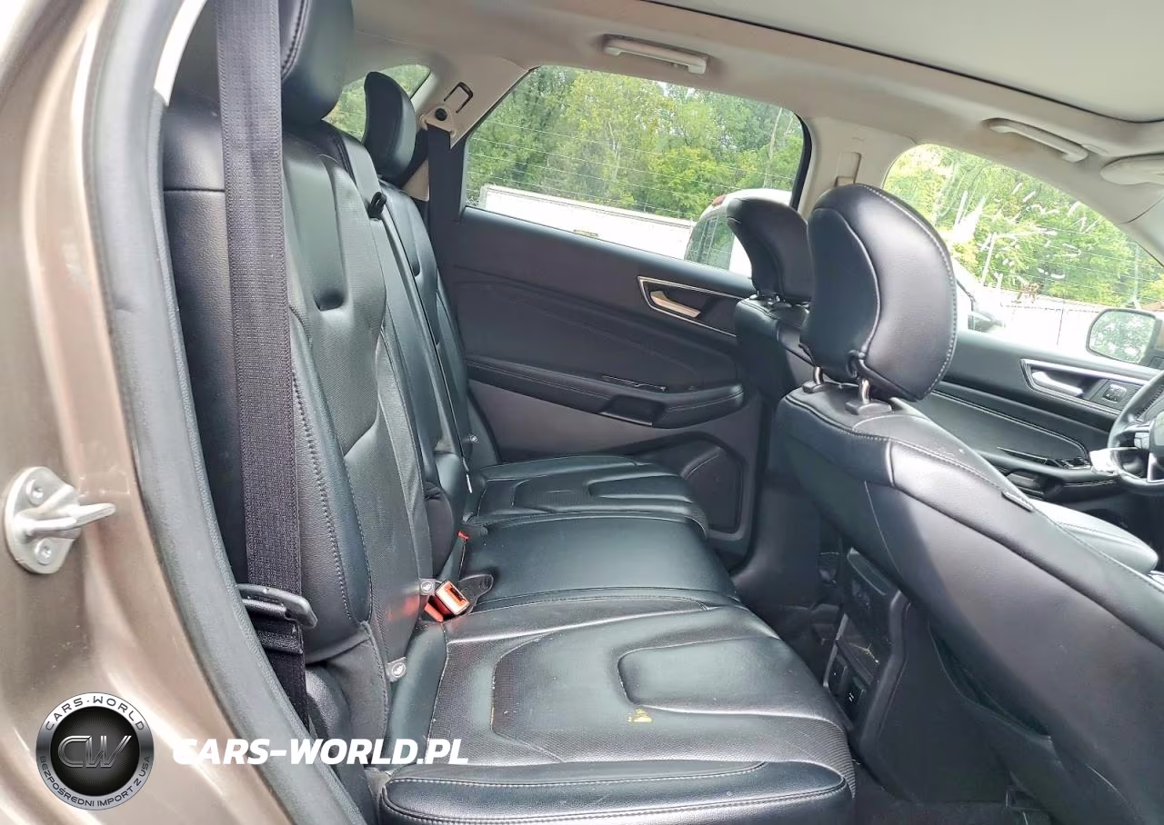 2019 Ford Edge Titanium VIN:2FMPK4K97KBB35839 - 10