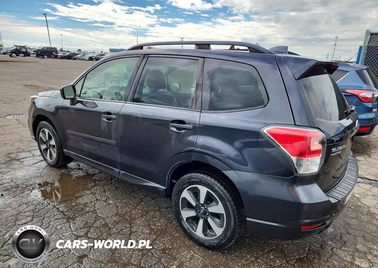 2018 Subaru Forester 2.5I Premium VIN:JF2SJAGC2JH427440 - 2