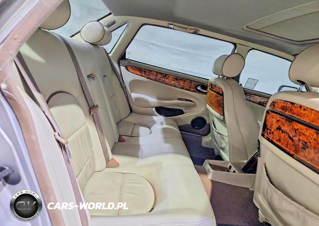 2001 Jaguar Vandenplas VIN:SAJDA24CX1LF27238 - 10