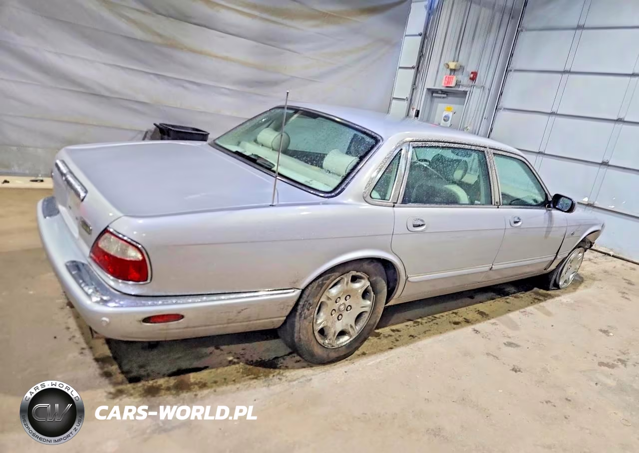 2001 Jaguar Vandenplas VIN:SAJDA24CX1LF27238 - 3