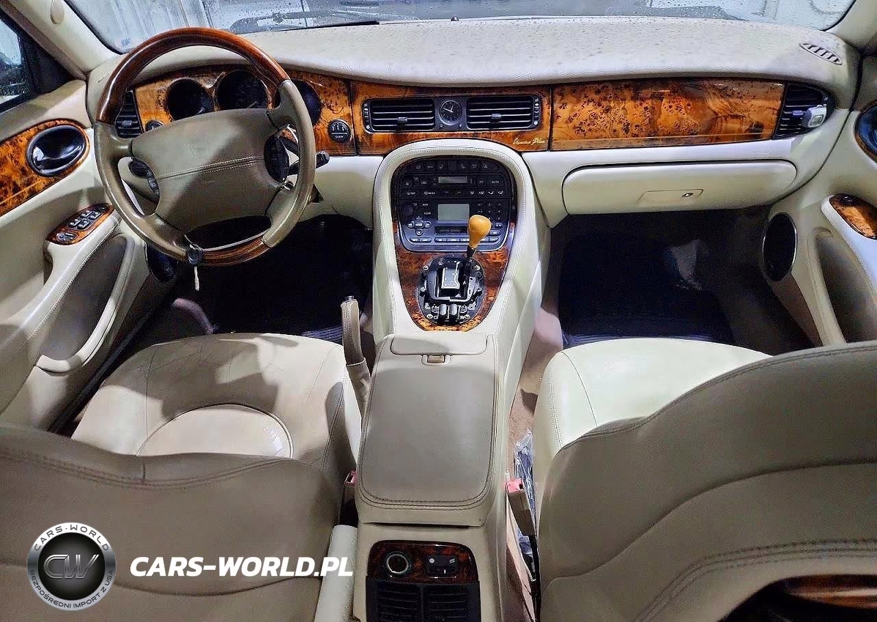 2001 Jaguar Vandenplas VIN:SAJDA24CX1LF27238 - 8