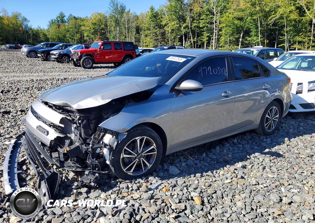 2023 Kia Forte Lxs VIN:3KPF24AD2PE517427 - 1