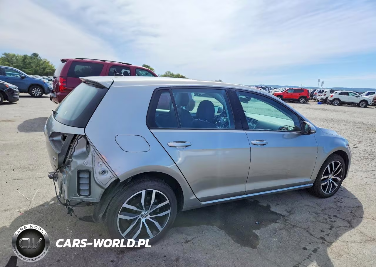 2017 Volkswagen Golf S VIN:3VW217AU6HM040427 - 3
