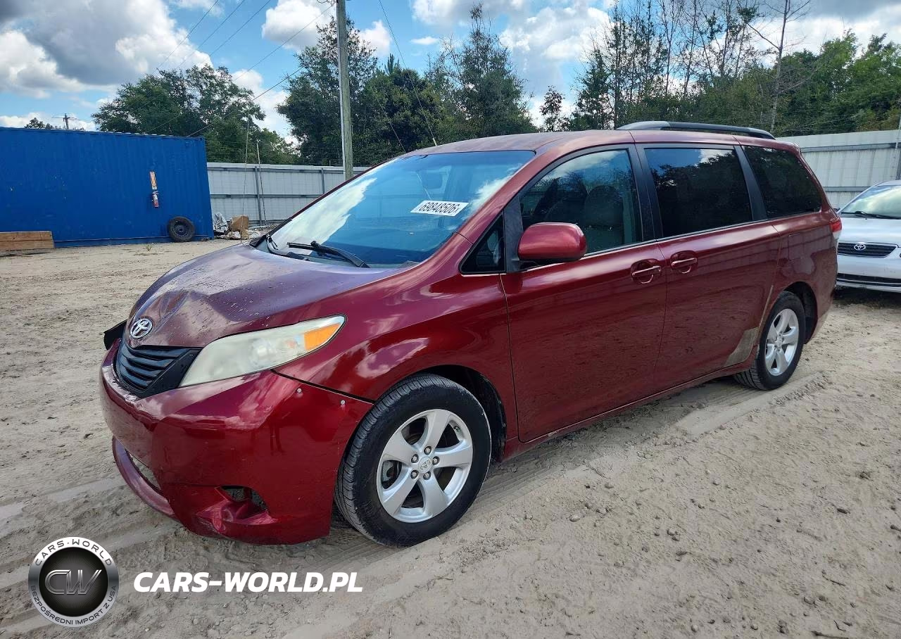 2011 Toyota Sienna Le VIN:5TDKK3DC8BS029366 - 1