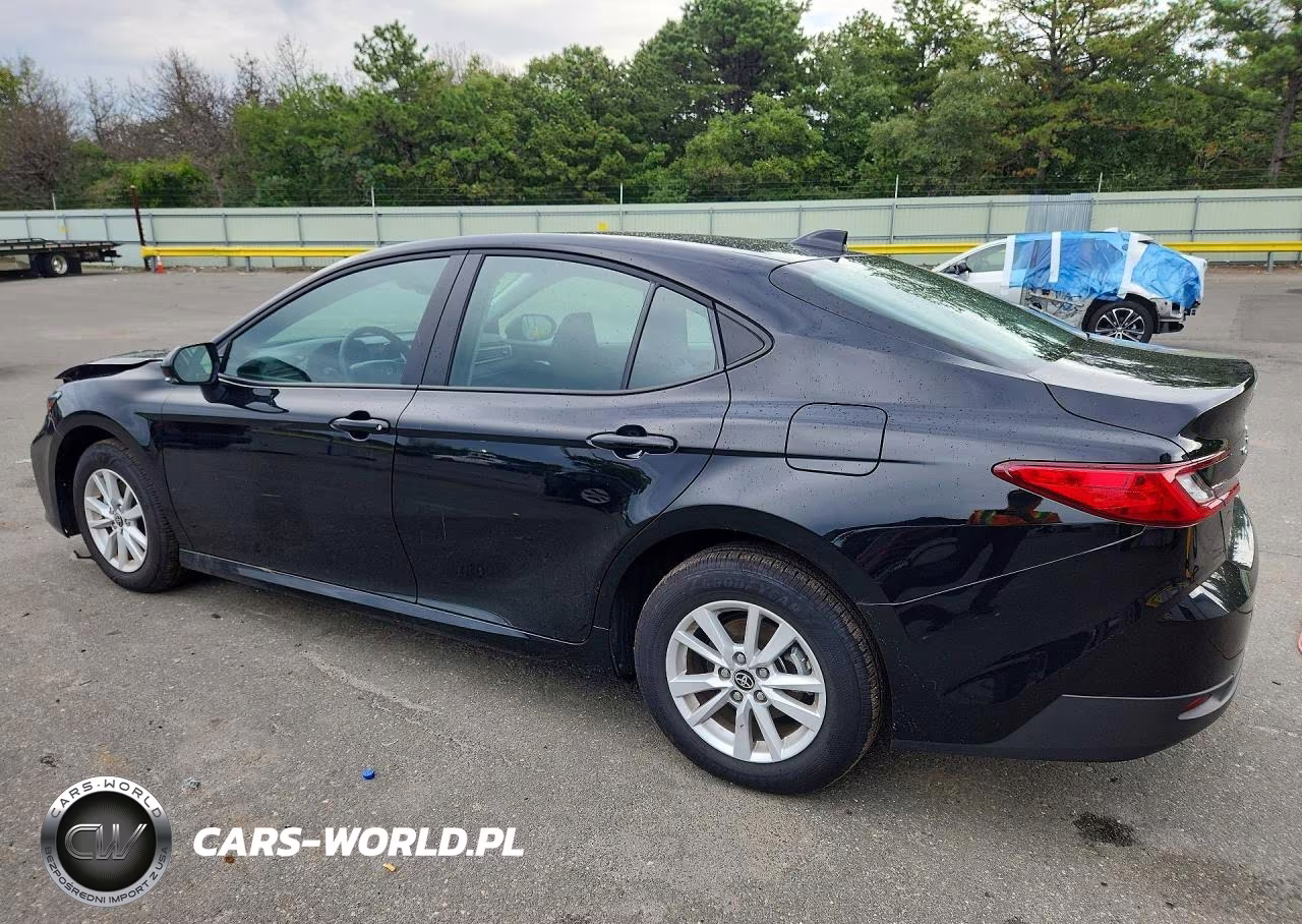 2026 Toyota Camry Le VIN:4T1DBADK3TU058450 - 2