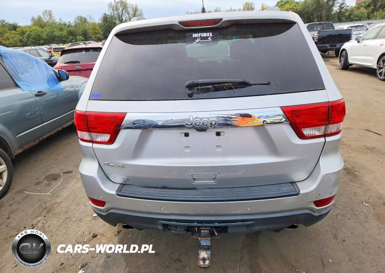 2011 Jeep Grand Cherokee Laredo VIN:1J4RR4GT0BC646364 - 6