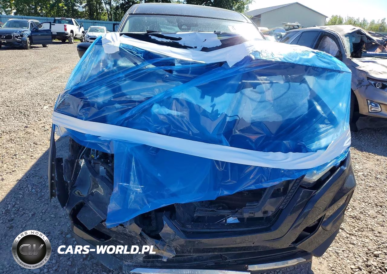 2019 Nissan Rogue S VIN:KNMAT2MV2KP501351 - 5