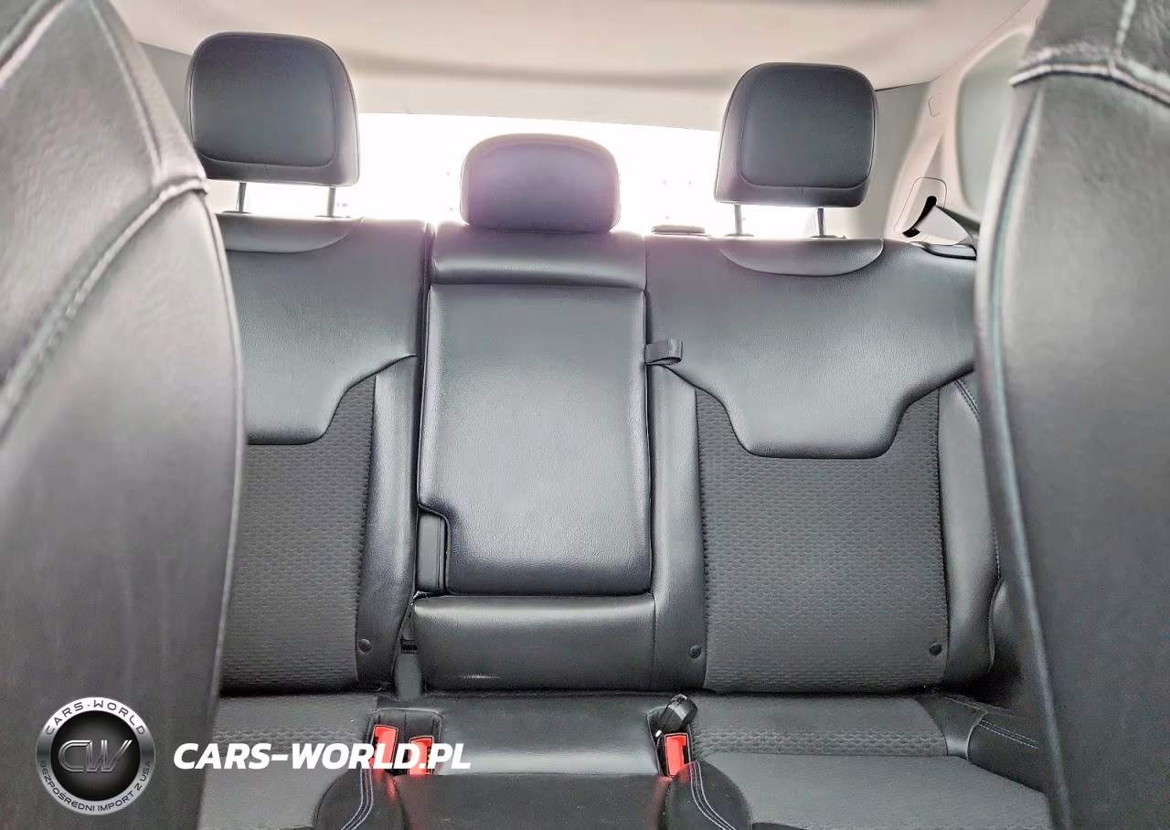 2022 Jeep Compass Latitude VIN:3C4NJDBB3NT222812 - 10