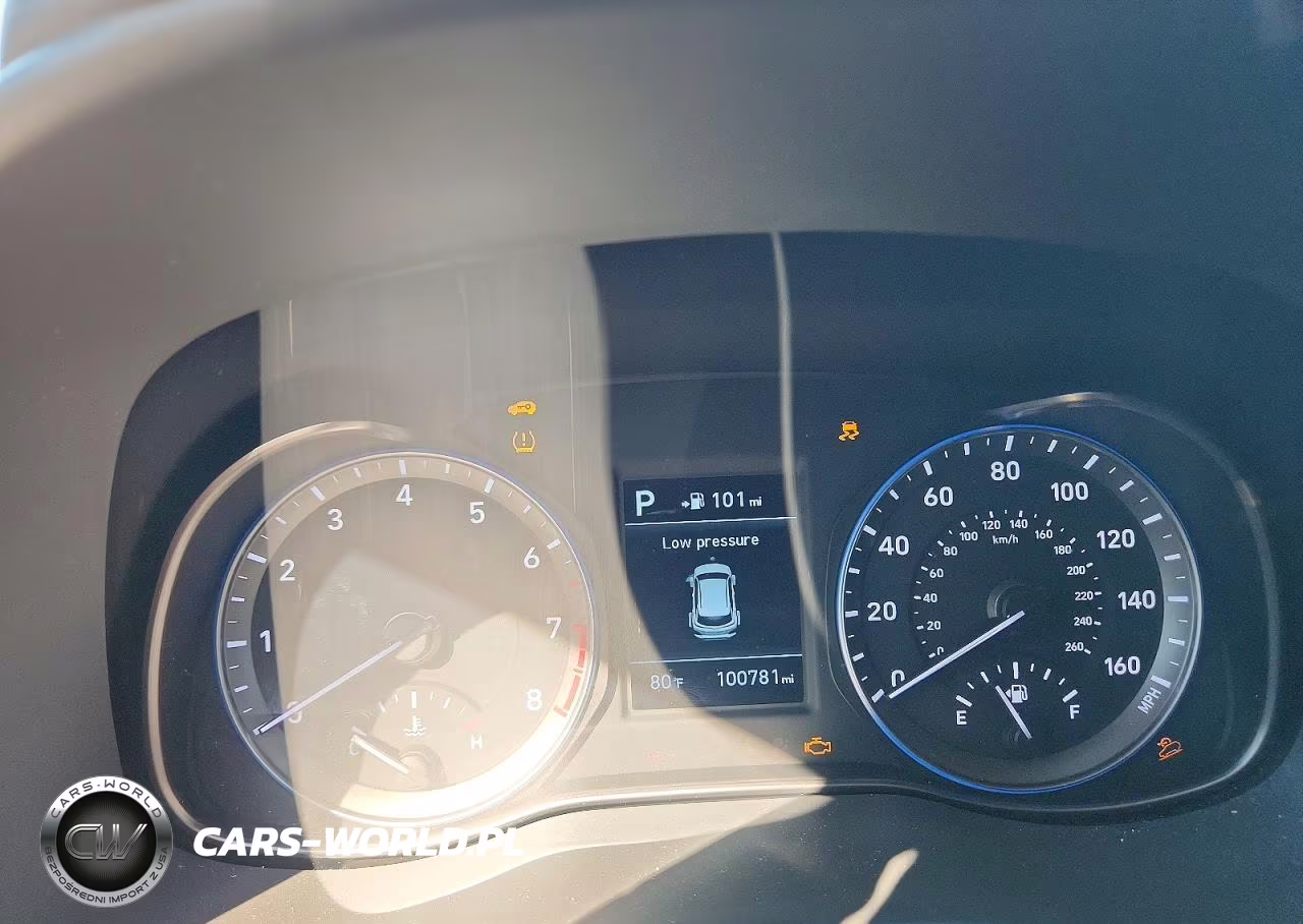 2018 Hyundai Kona Sel VIN:KM8K22AA5JU115446 - 9