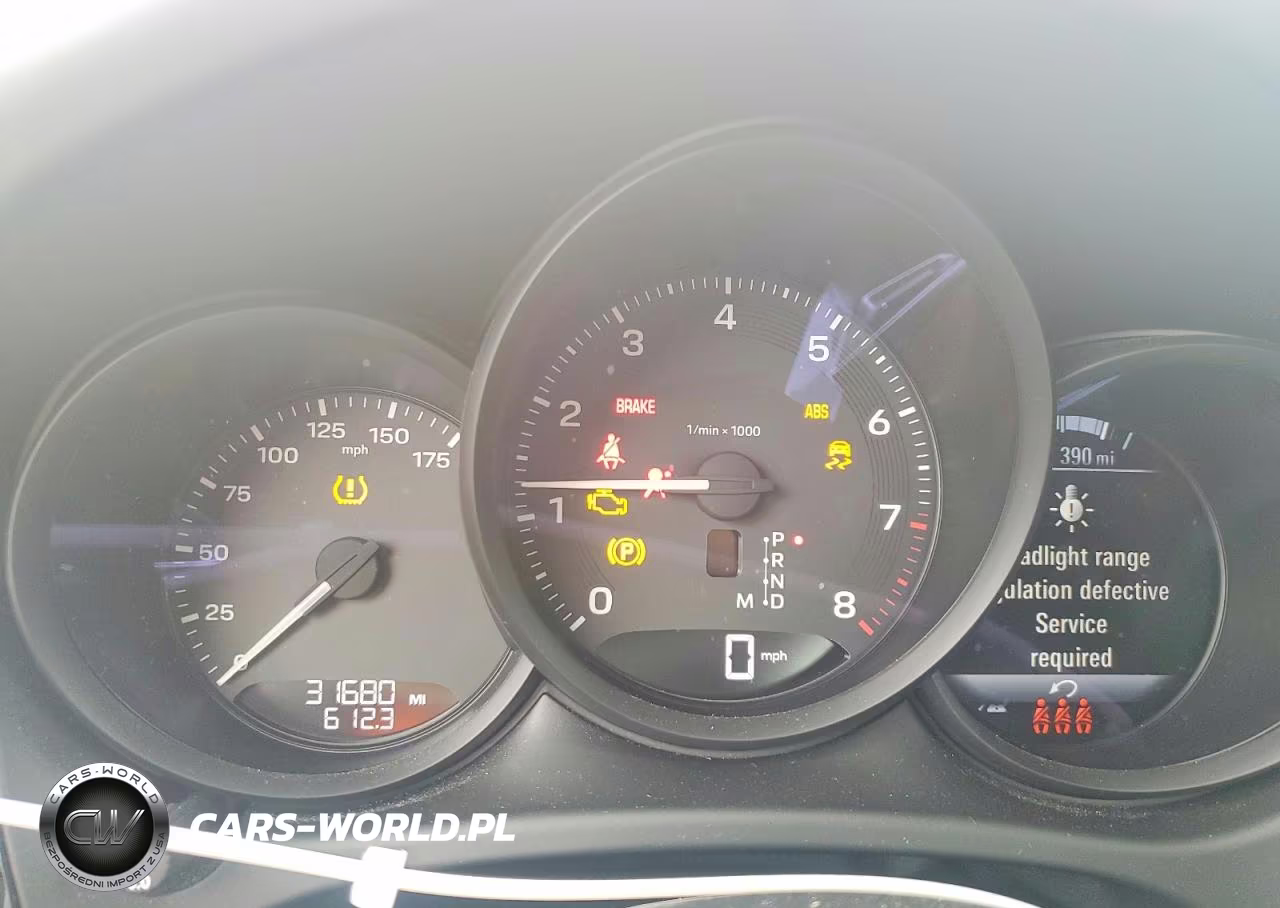 2023 Porsche Macan Base VIN:WP1AA2A57PLB16570 - 9