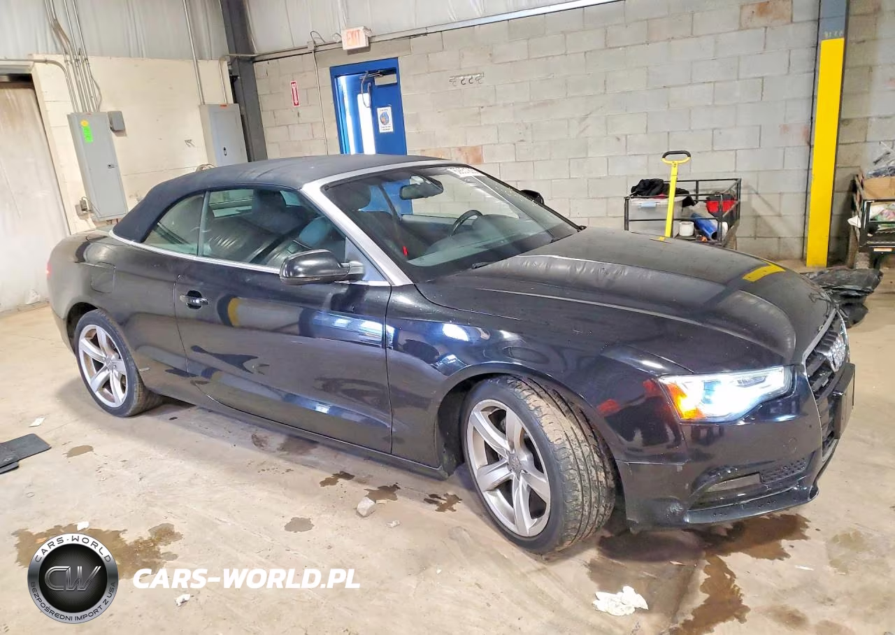 2014 Audi A5 Premium VIN:WAUCFAFH8EN001077 - 4
