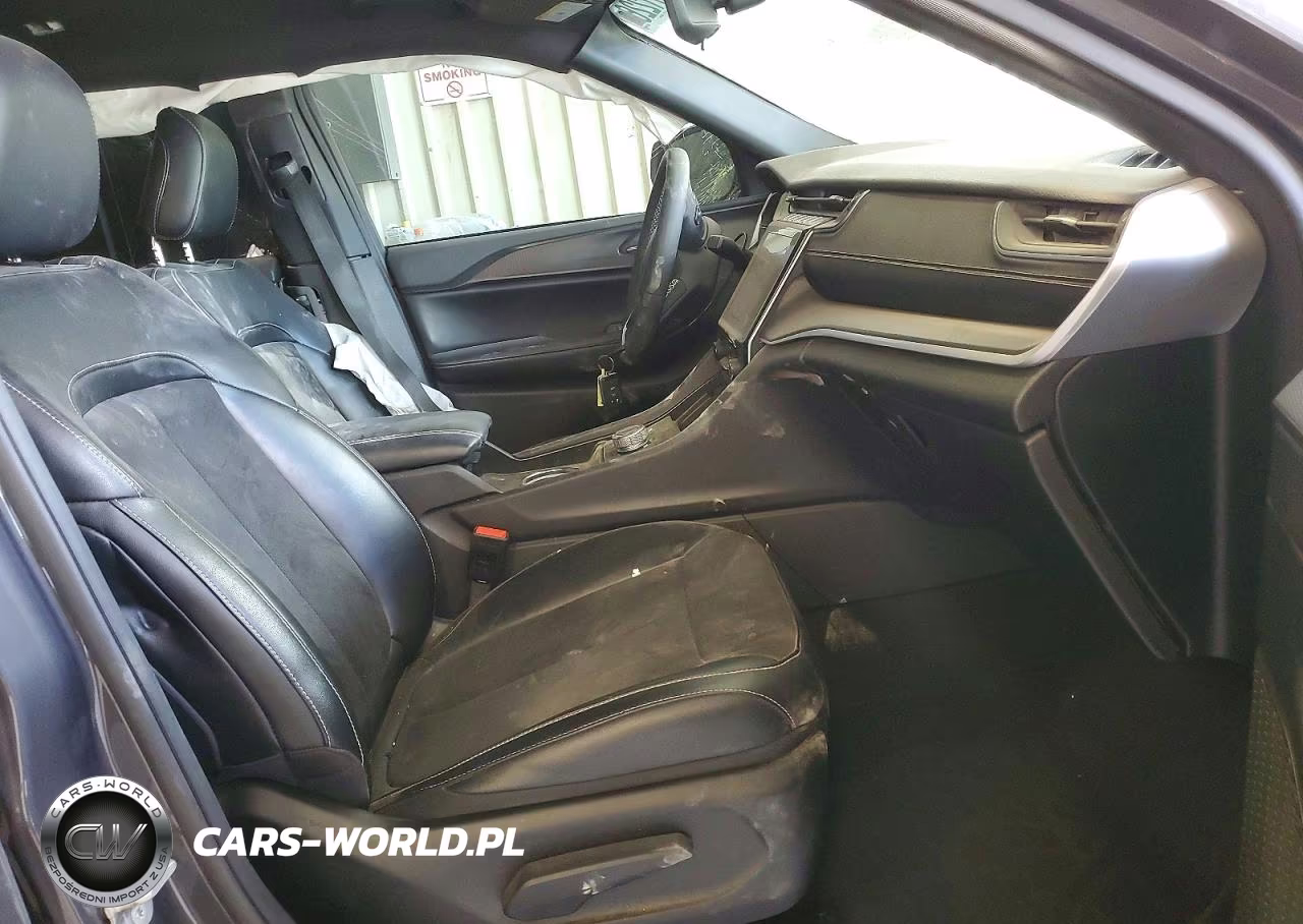 2024 Jeep Grand Cherokee L Laredo VIN:1C4RJJAG4R8509237 - 7