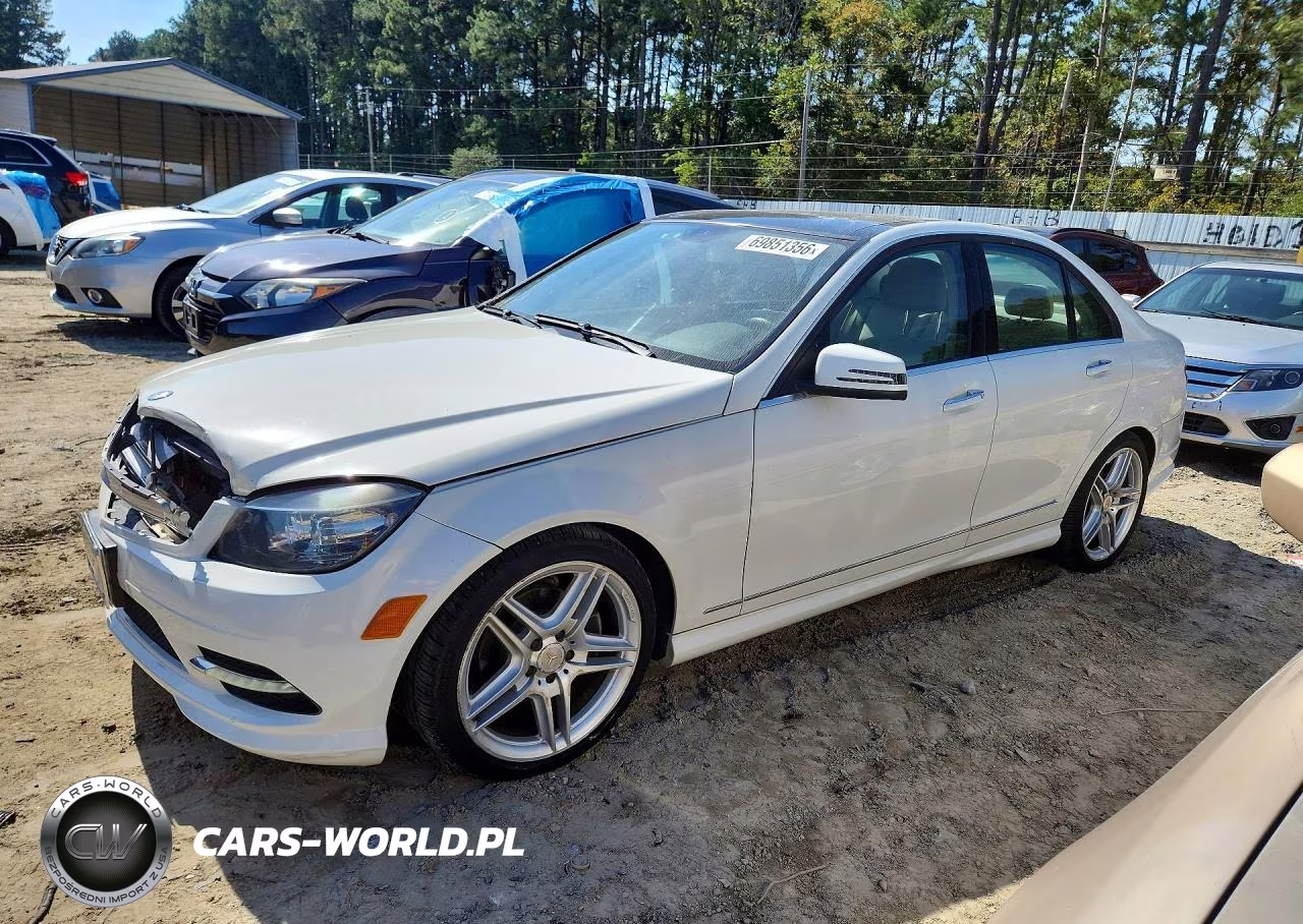 2011 Mercedes-Benz C 300 VIN:WDDGF5EB5BA483993 - 1
