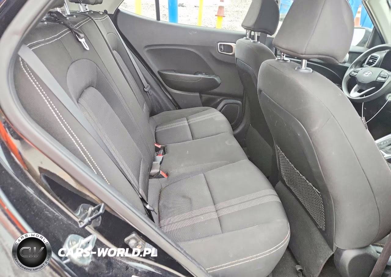 2020 Hyundai Venue Sel VIN:KMHRC8A32LU033841 - 11
