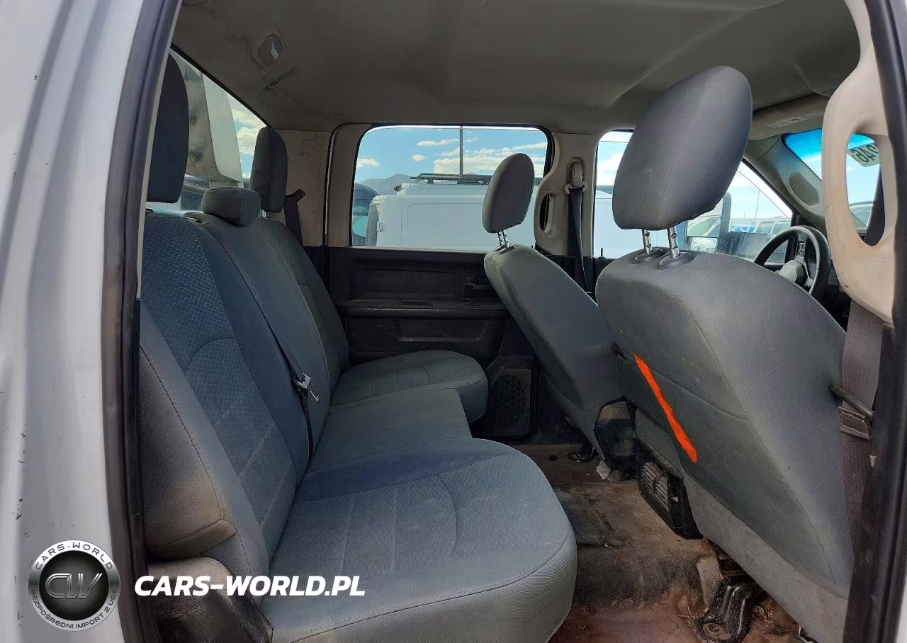 2018 Ram 5500 VIN:3C7WRNFL9JG185499 - 10