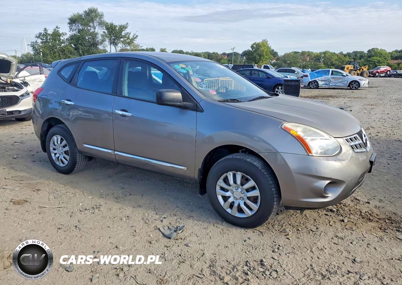 2013 Nissan Rogue S VIN:JN8AS5MVXDW602736 - 4
