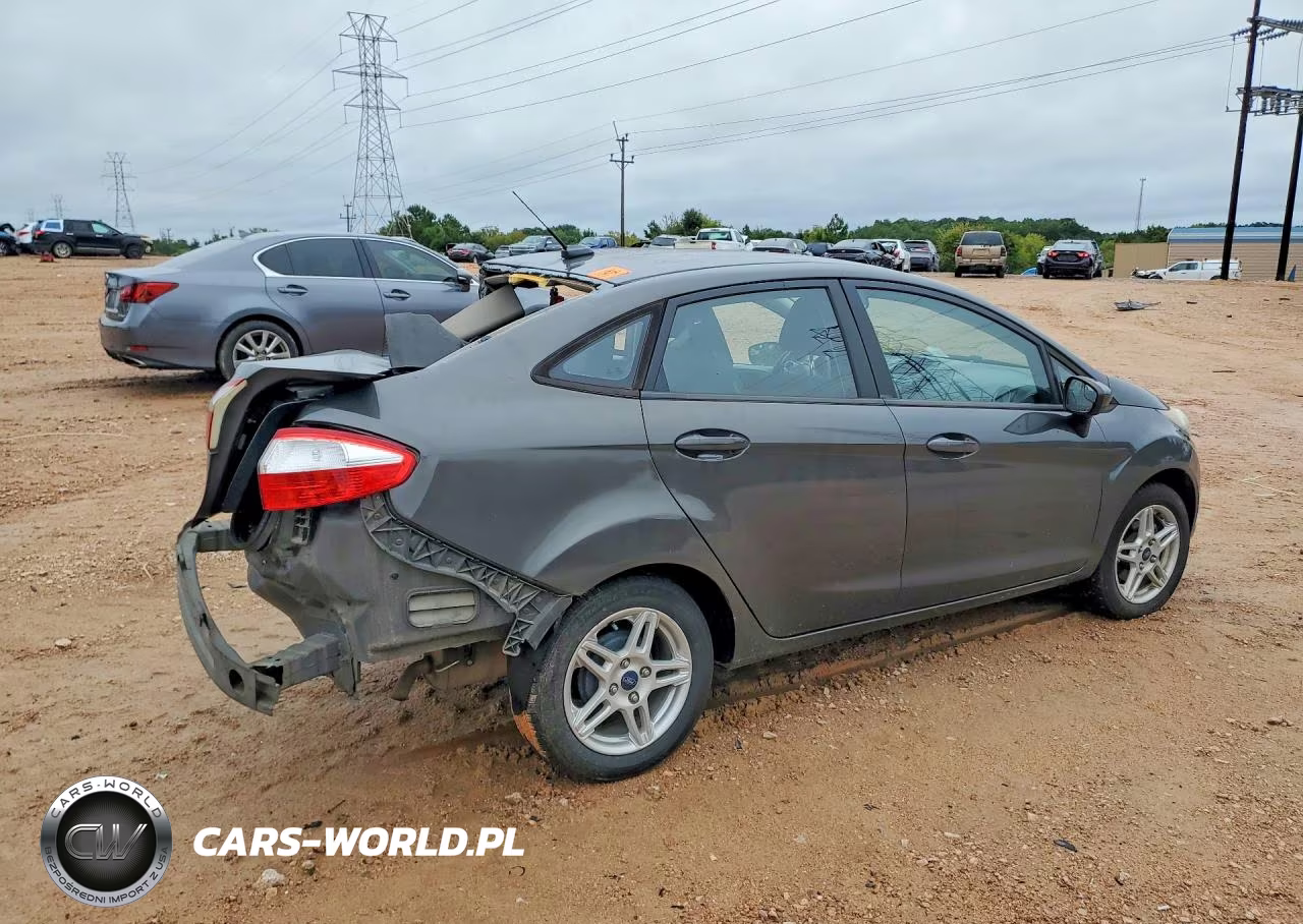 2018 Ford Fiesta Se VIN:3FADP4BJXJM115042 - 3