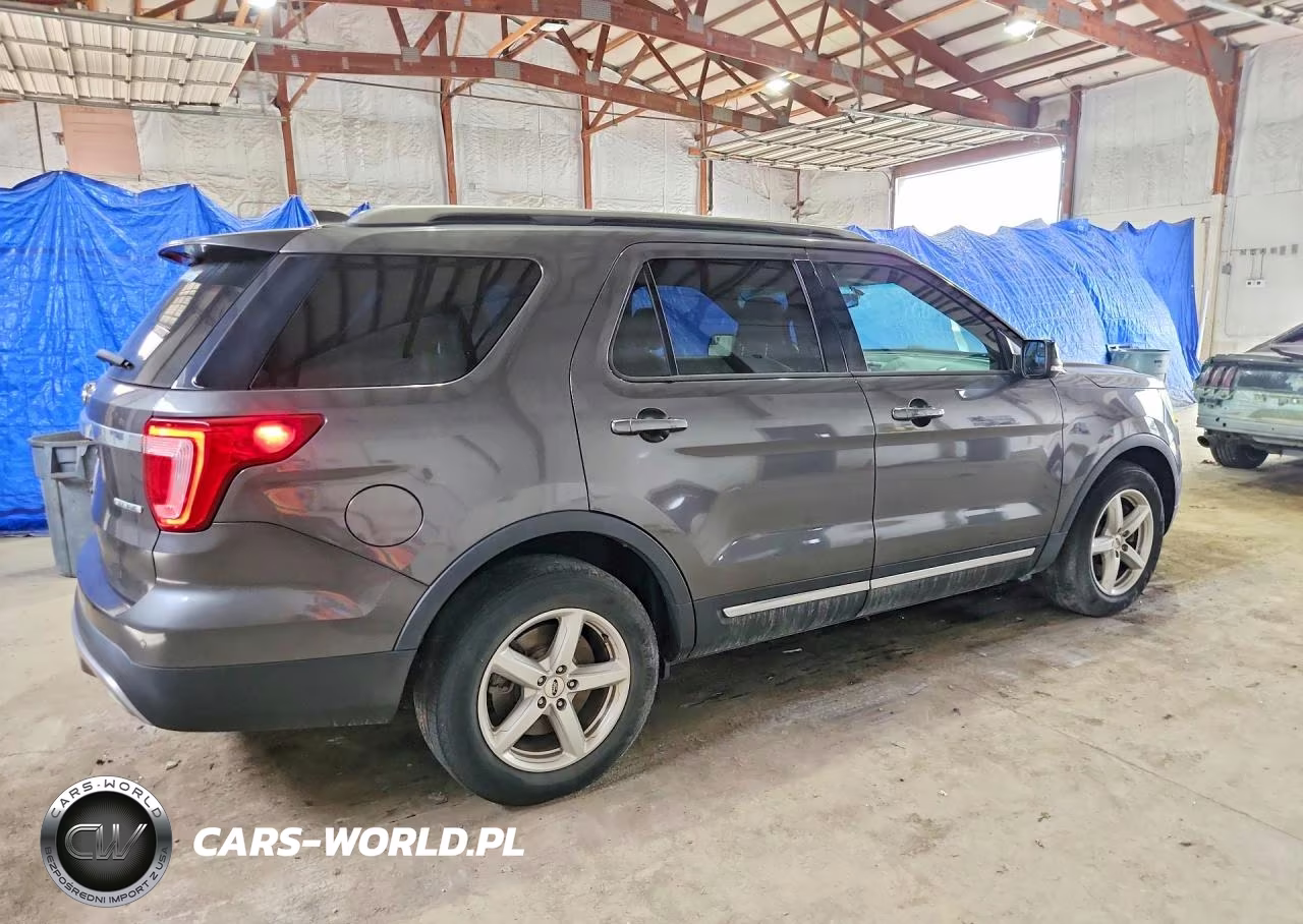 2016 Ford Explorer Xlt VIN:1FM5K7D80GGB16868 - 3
