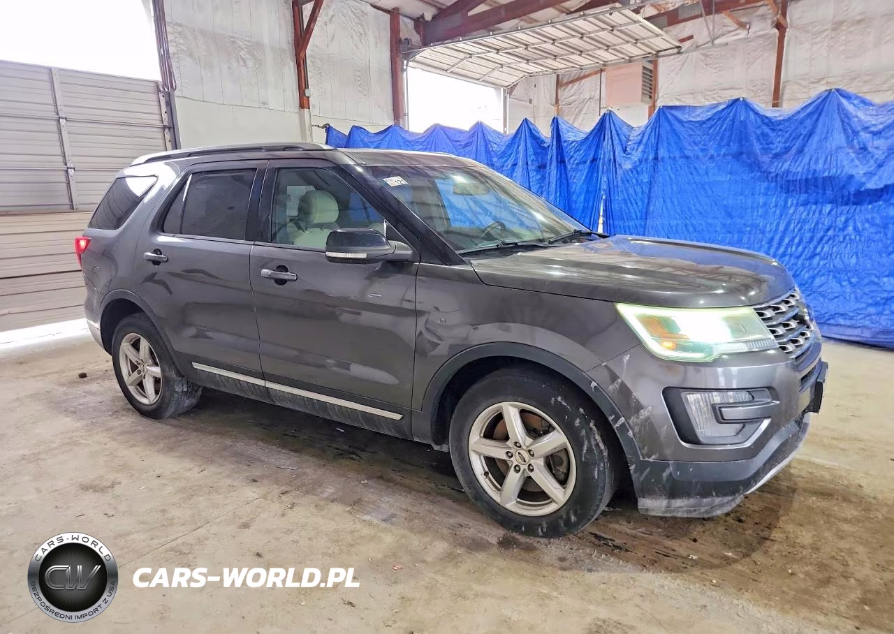 2016 Ford Explorer Xlt VIN:1FM5K7D80GGB16868 - 4
