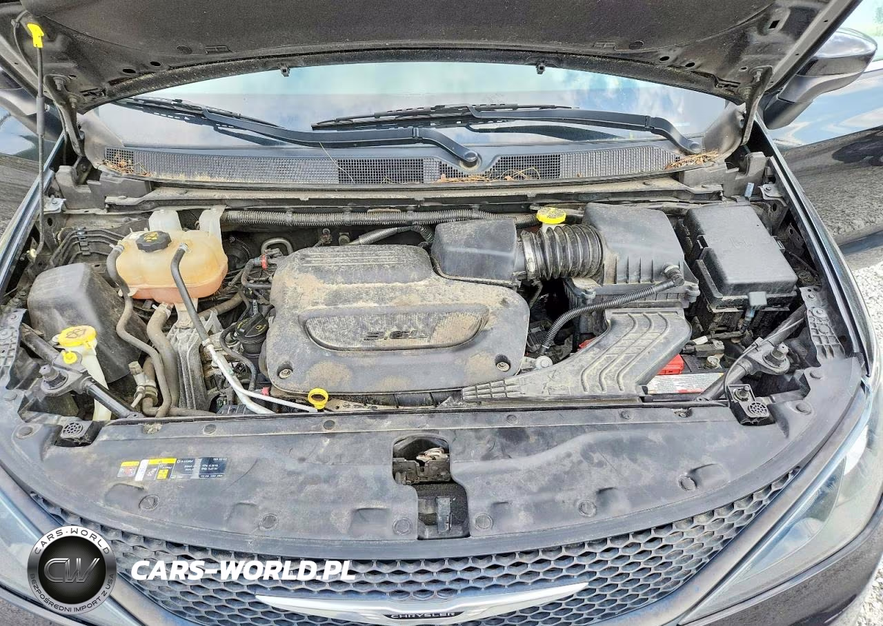 2022 Chrysler Voyager Lx VIN:2C4RC1CG2NR145177 - 12