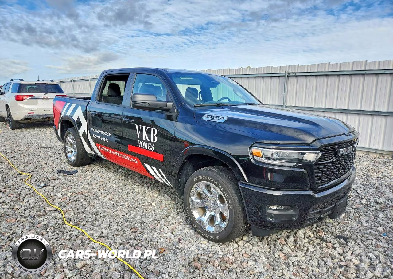 2025 Ram 1500 Big Horn-Lone Star VIN:1C6SRFFP9SN556052 - 4