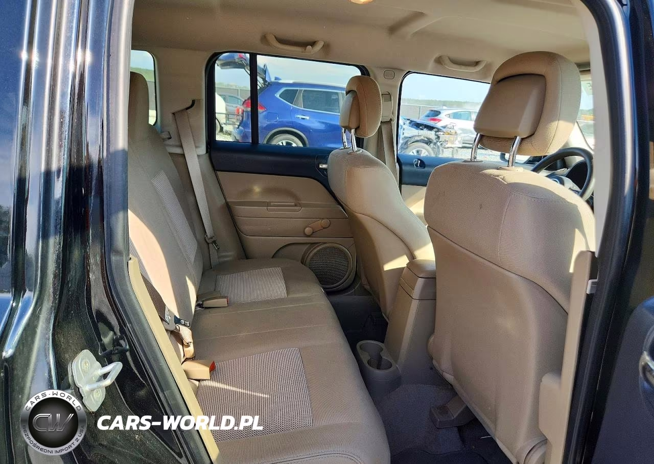 2012 Jeep Patriot Sport VIN:1C4NJPBA7CD660132 - 10
