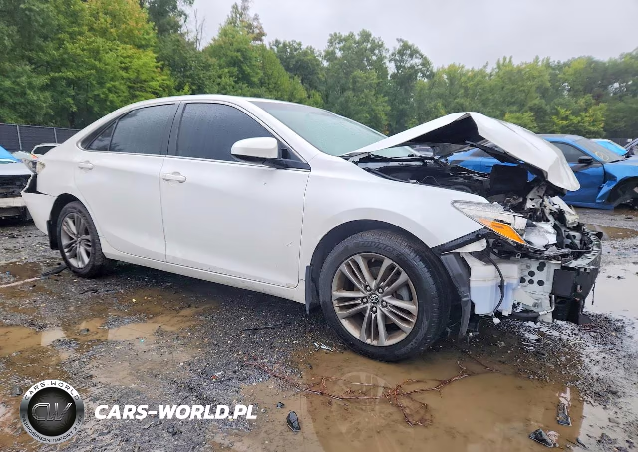 2017 Toyota Camry Se VIN:4T1BF1FK7HU375891 - 4