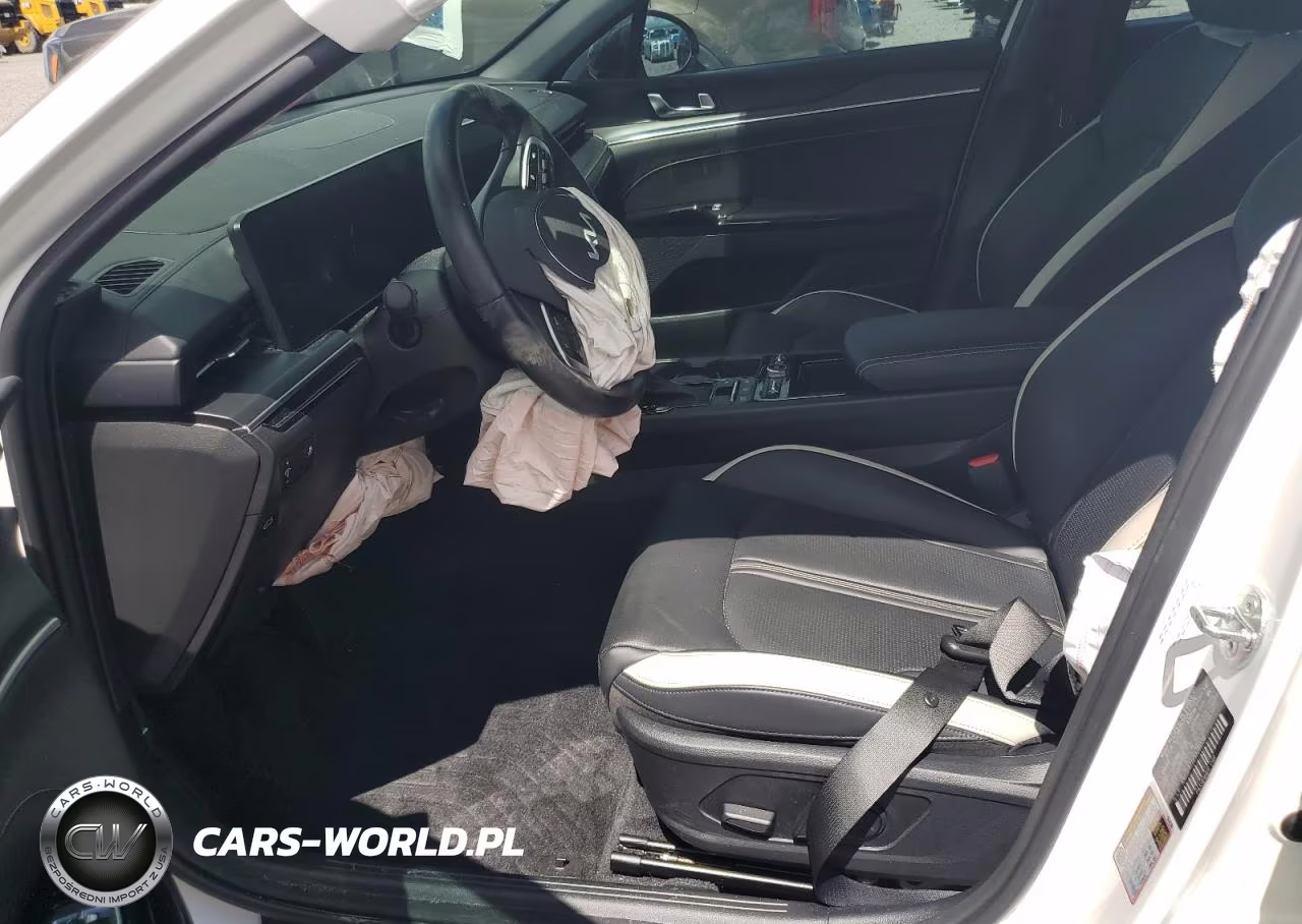 2025 Kia K5 Gt Line VIN:KNAG64J72S5281558 - 7