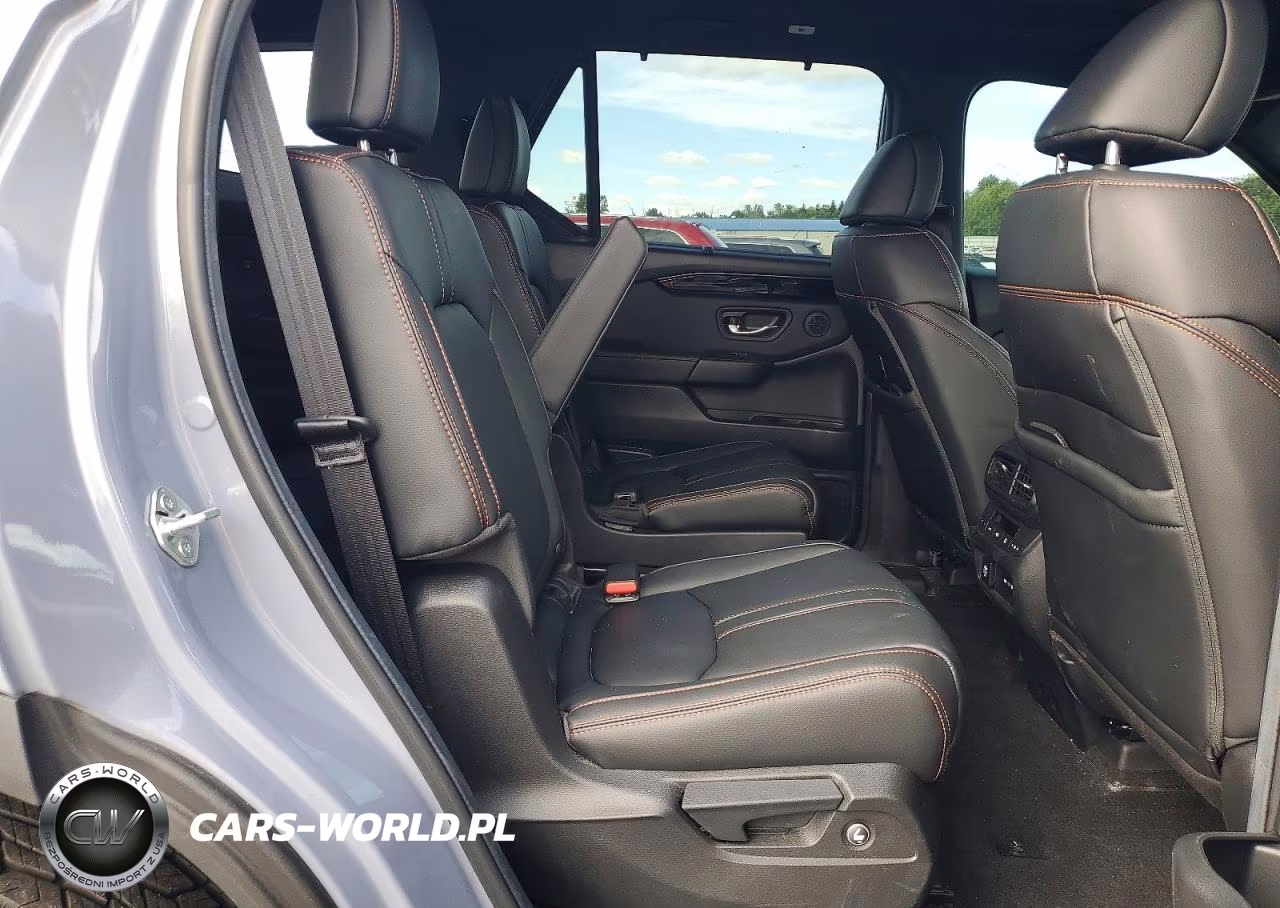 2025 Honda Pilot Trailsport VIN:5FNYG1H60SB064248 - 11