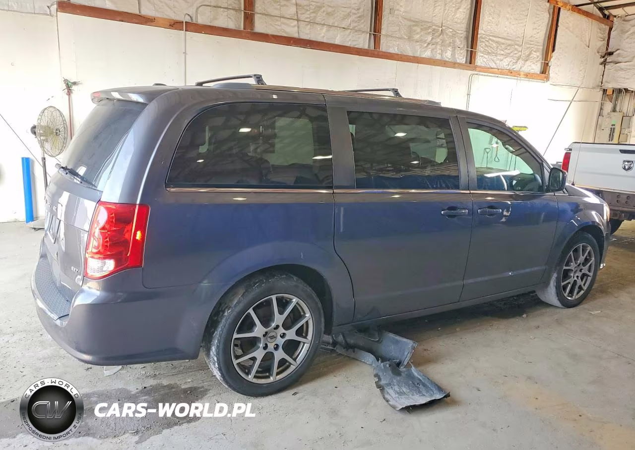 2020 Dodge Grand Caravan Sxt VIN:2C4RDGCG3LR179318 - 3