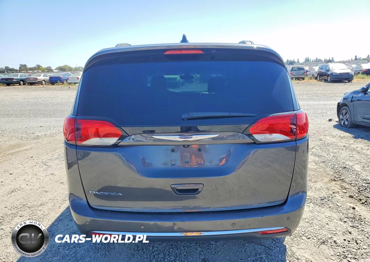2019 Chrysler Pacifica Touring L VIN:2C4RC1BG6KR596738 - 6
