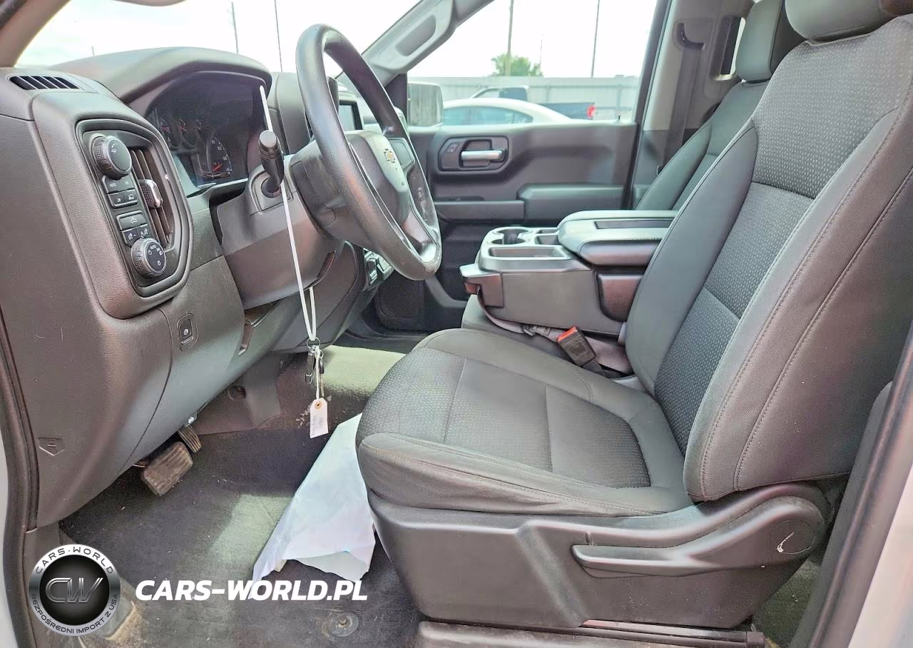 2020 Chevrolet Silverado K1500 Custom VIN:3GCPYBEK0LG292682 - 7