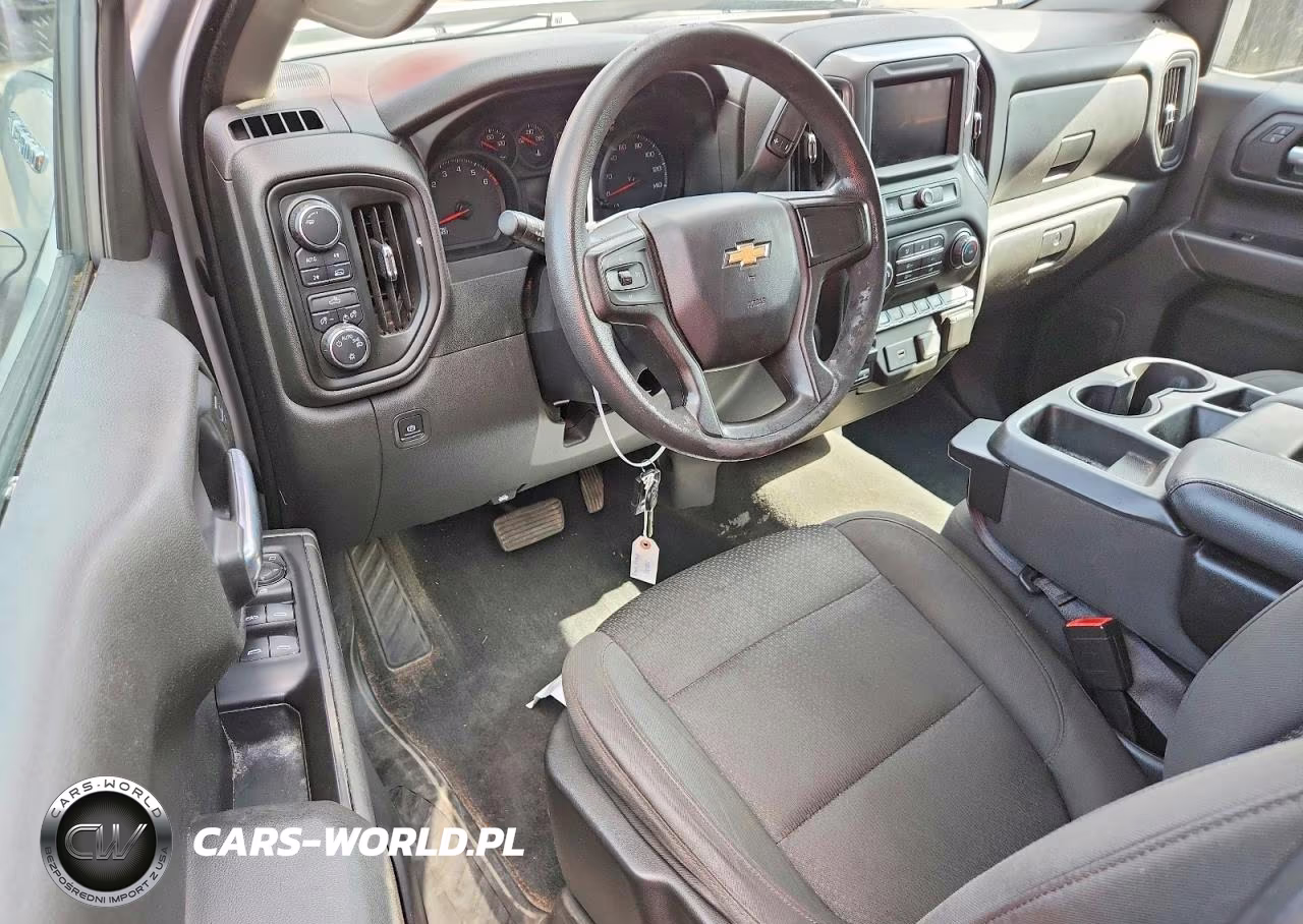 2020 Chevrolet Silverado K1500 Custom VIN:3GCPYBEK0LG292682 - 8