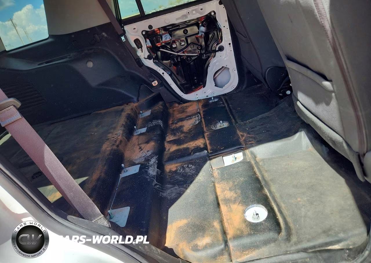 2019 Chevrolet Tahoe Police VIN:1GNLCDEC6KR298008 - 11
