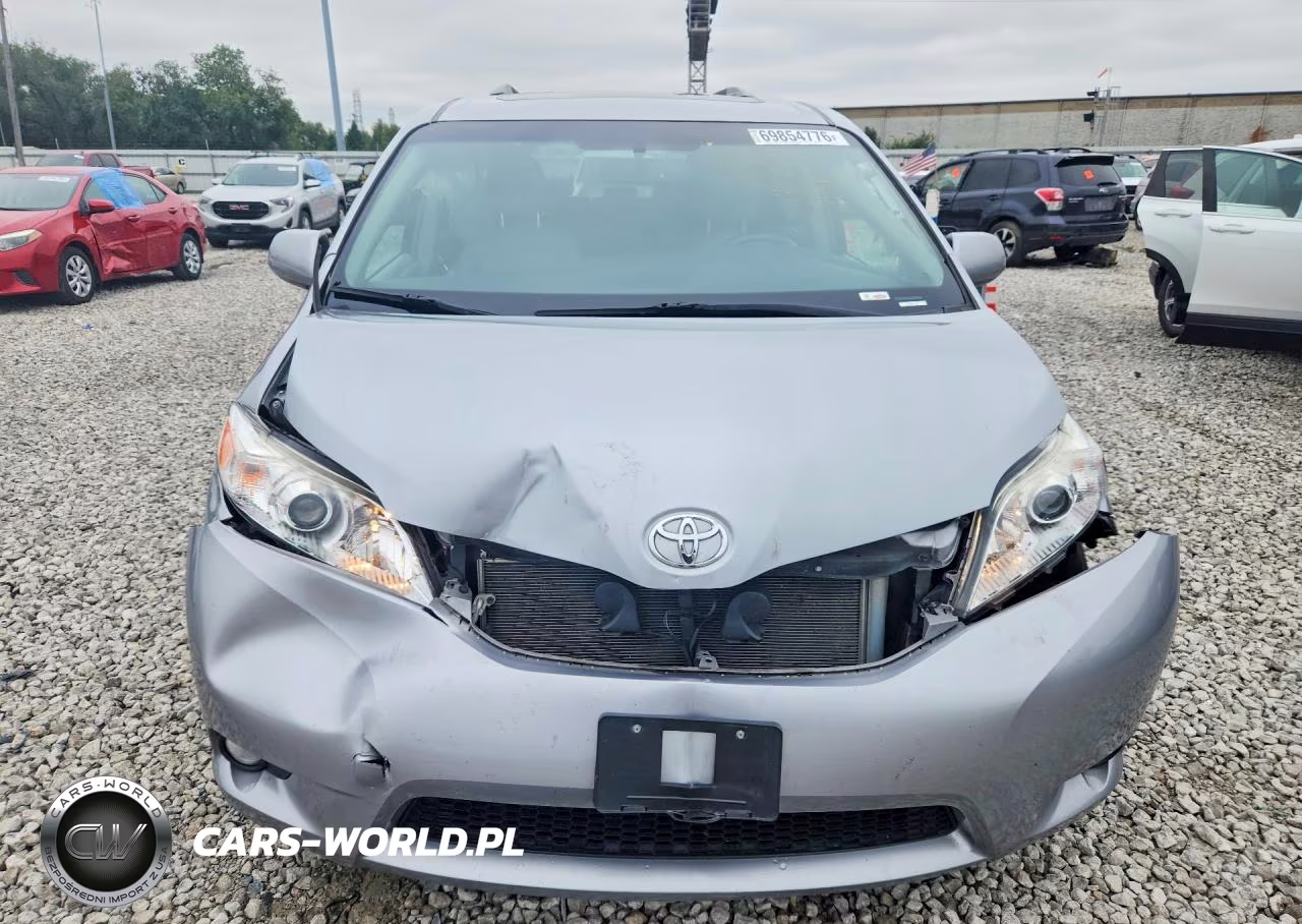 2016 Toyota Sienna Xle 8-Passenger VIN:5TDYK3DC8GS713724 - 5