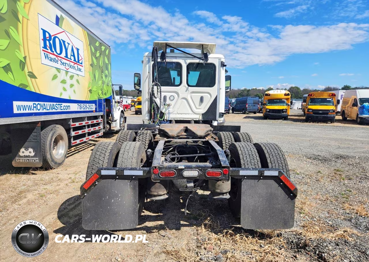 2023 Freightliner Cascadia 126 VIN:3AKJHLDV1PDUD9198 - 6