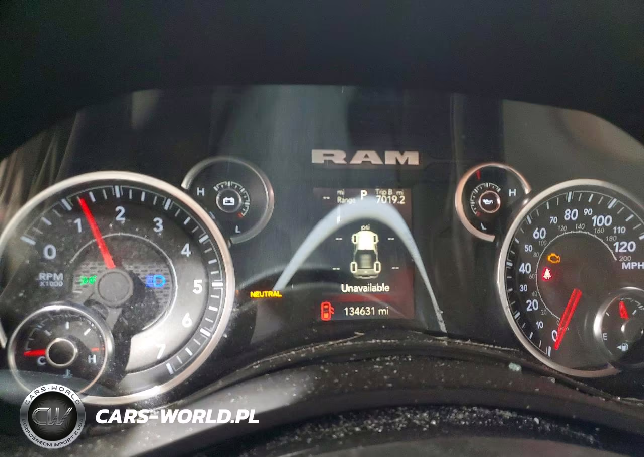 2024 Ram 2500 Tradesman VIN:3C6UR5CJ9RG162315 - 9