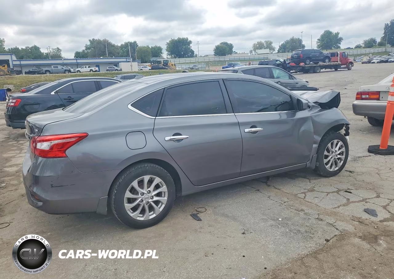 2018 Nissan Sentra Sv VIN:3N1AB7APXJY257115 - 3