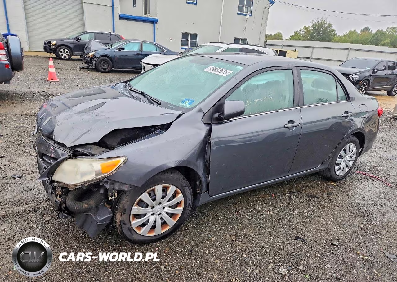 2013 Toyota Corolla Le VIN:2T1BU4EE6DC123533 - 1